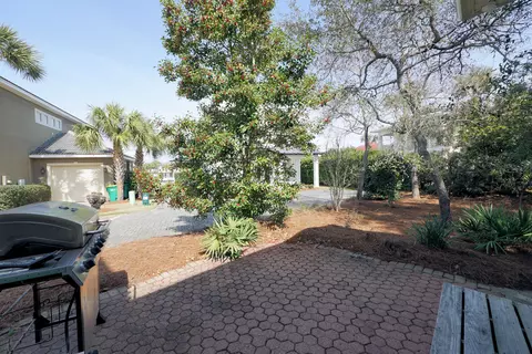 Exterior - 4629 Sunset Pointe, Destin, FL 32541 photo 9 of 13