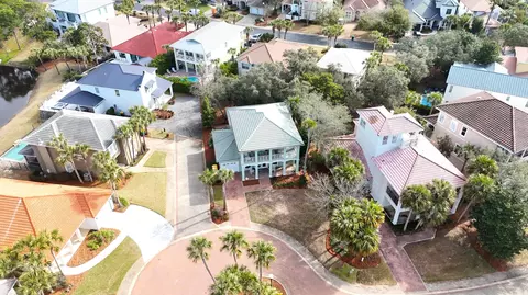 View/Area - 4629 Sunset Pointe, Destin, FL 32541 photo 3 of 3