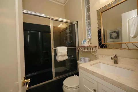 Bath - 4629 Sunset Pointe, Destin, FL 32541 photo 5 of 6