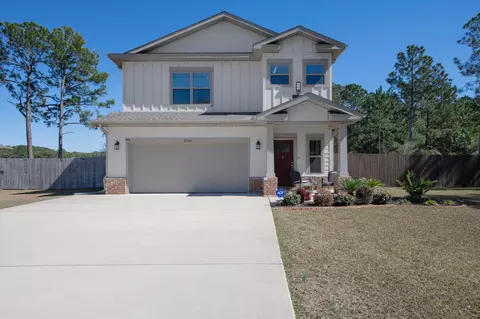 2518 Lovewood Dr, Navarre, FL 32566