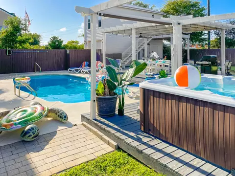 4421 Luke Ave, Destin, FL 32541