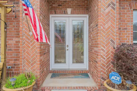 Entry Way - 4664 Browning Ct, Crestview, FL 32539 photo 1 of 3
