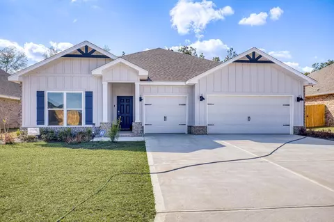 8640 Bluebell St, Milton, FL 32583