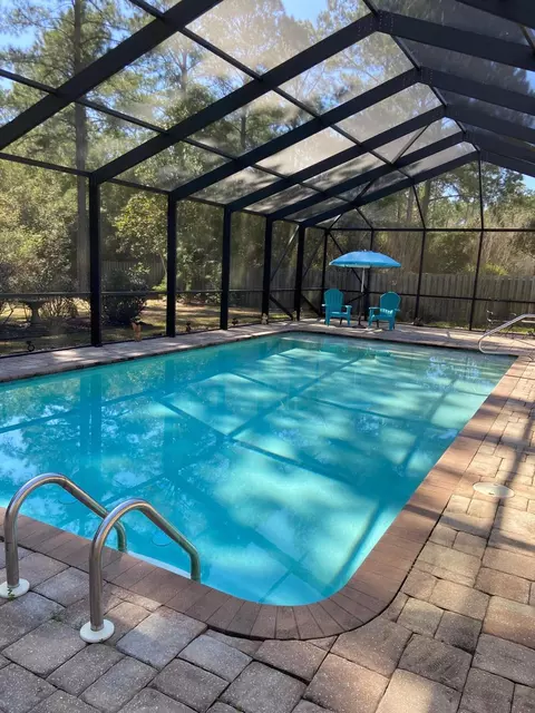 67 Secret St, Freeport, FL 32439