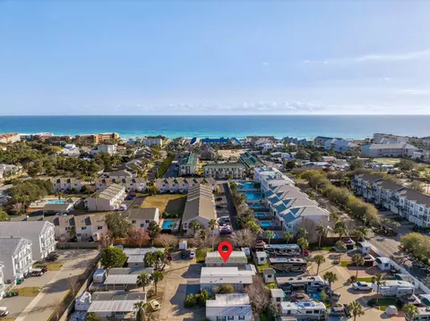 44 E Bradley St # 6, Miramar Beach, FL 32550