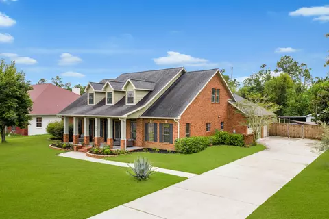 203 Judy Cir, Lynn Haven, FL 32444