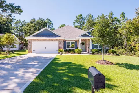 107 Magnolia Landing Dr, Freeport, FL 32439
