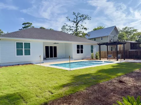 8 Peachtree Cir, Santa Rosa Beach, FL 32459