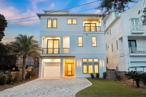 144 Miami St, Miramar Beach, FL 32550