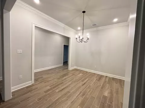Dining - 234 E Tweet St, Freeport, FL 32439 photo 3 of 3