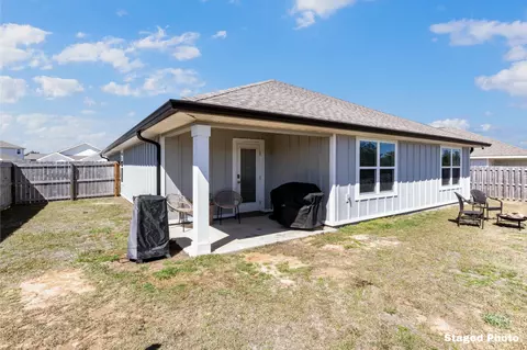 Exterior - 848 Otto Loop, Crestview, FL 32539 photo 2 of 4