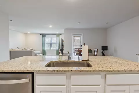 Kitchen - 848 Otto Loop, Crestview, FL 32539 photo 5 of 5