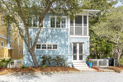 712 Forest St, Santa Rosa Beach, FL 32459