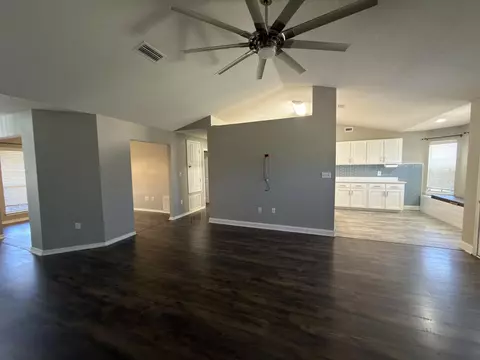 Living - 2673 Paddock Cir, Crestview, FL 32536 photo 1 of 6