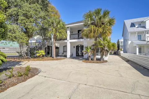 91 Cobia St, Destin, FL 32541