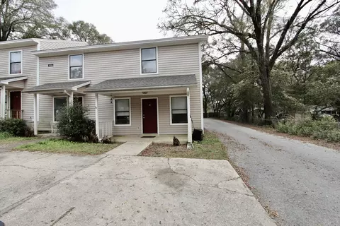 205 Marquette St #4, Niceville, FL 32578