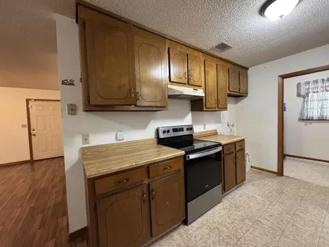 Kitchen - 2928 Aplin Rd, Crestview, FL 32539 photo 1 of 2