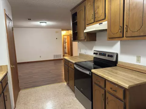 Kitchen - 2928 Aplin Rd, Crestview, FL 32539 photo 2 of 2