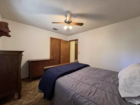 Bedroom - 2928 Aplin Rd, Crestview, FL 32539 photo 5 of 6