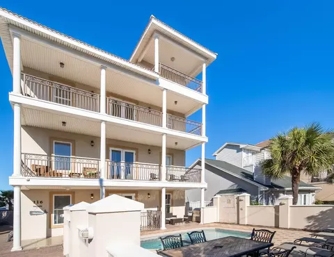 116 Sarasota St, Miramar Beach, FL 32550