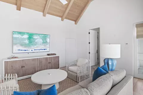 Living - 155 Elbow Beach Rd, Inlet Beach, FL 32461 photo 4 of 4