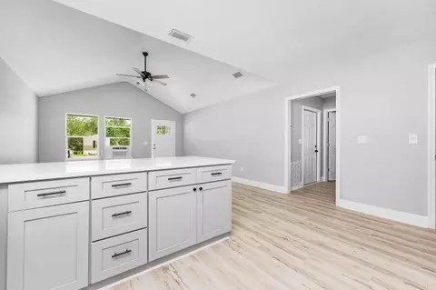 Entry Way - 5428 Bayleaf Dr, Crestview, FL 32539 photo 2 of 4