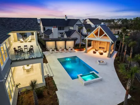 460 Golfridge Dr, Inlet Beach, FL 32461