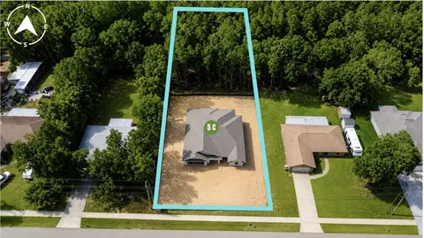 7758 Rustling Pines Dr, Milton, FL 32583