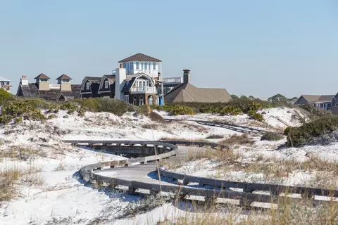 87 W Salt Box Ln, Inlet Beach, FL 32461