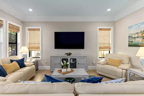 Living - 1976 Baytowne Loop, Miramar Beach, FL 32550 photo 2 of 3