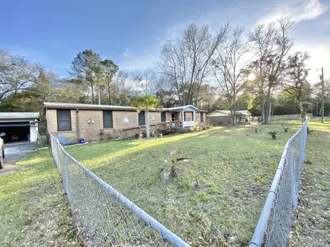 46 Andy Dr, Freeport, FL 32439 photo 6