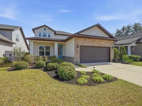 131 SE Magnolia Ave, Fort Walton Beach, FL 32548