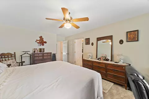 Bedroom - 4559 Scarlet Dr, Crestview, FL 32539 photo 7 of 7