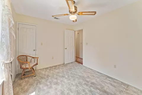 Bedroom - 4559 Scarlet Dr, Crestview, FL 32539 photo 4 of 7