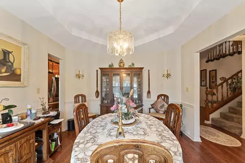 Dining - 4559 Scarlet Dr, Crestview, FL 32539 photo 3 of 3