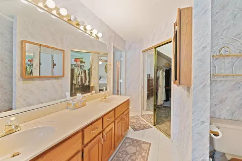 Bath - 4559 Scarlet Dr, Crestview, FL 32539 photo 3 of 3