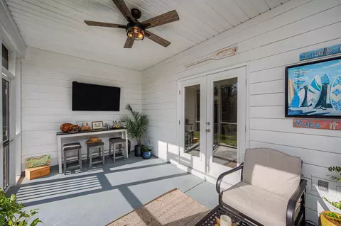 Exterior - 48 Hammock Cir, Freeport, FL 32439 photo 6 of 14