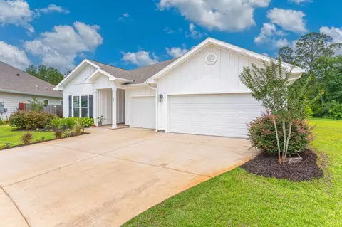 Exterior - 48 Hammock Cir, Freeport, FL 32439 photo 2 of 14