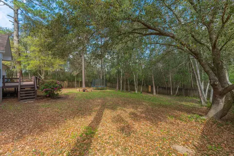 Exterior - 2751 Keats Dr, Crestview, FL 32539 photo 7 of 9