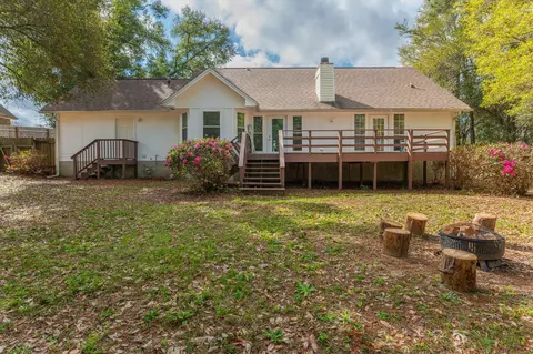 Exterior - 2751 Keats Dr, Crestview, FL 32539 photo 6 of 9