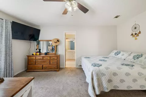 Bedroom - 1273 Jefferyscot Dr, Crestview, FL 32536 photo 2 of 5