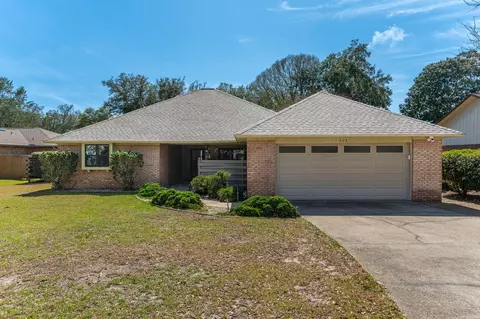512 Samana Way, Niceville, FL 32578