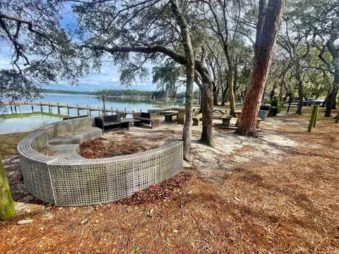 View/Area - 22 Sharilyn Dr, Shalimar, FL 32579 photo 4 of 10