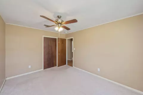 Bedroom - 22 Sharilyn Dr, Shalimar, FL 32579 photo 7 of 9