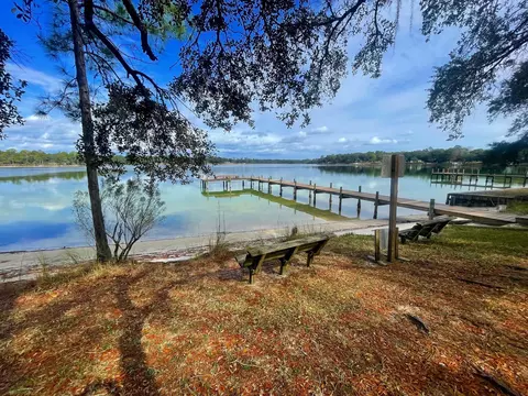 View/Area - 22 Sharilyn Dr, Shalimar, FL 32579 photo 6 of 10