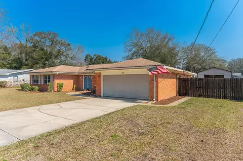 Exterior - 22 Sharilyn Dr, Shalimar, FL 32579 photo 7 of 17