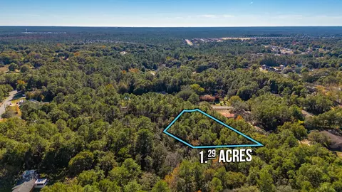 4 Riley Ct # A, Crestview, FL 32539 photo 4