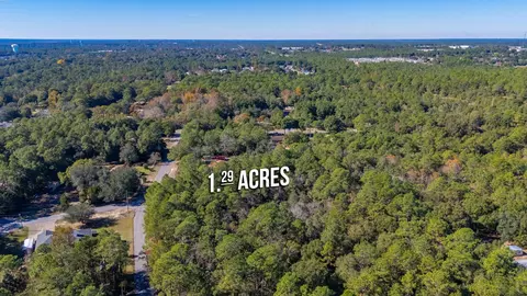 4 Riley Ct # A, Crestview, FL 32539 photo 3