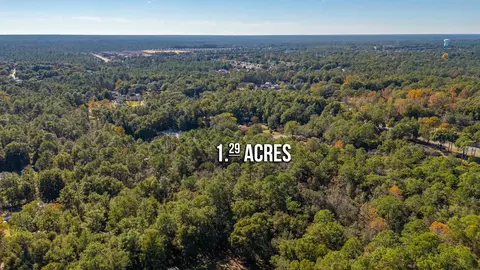 4 Riley Ct # A, Crestview, FL 32539 photo 5