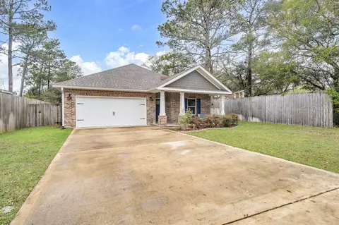915 Linden Ave, Niceville, FL 32578